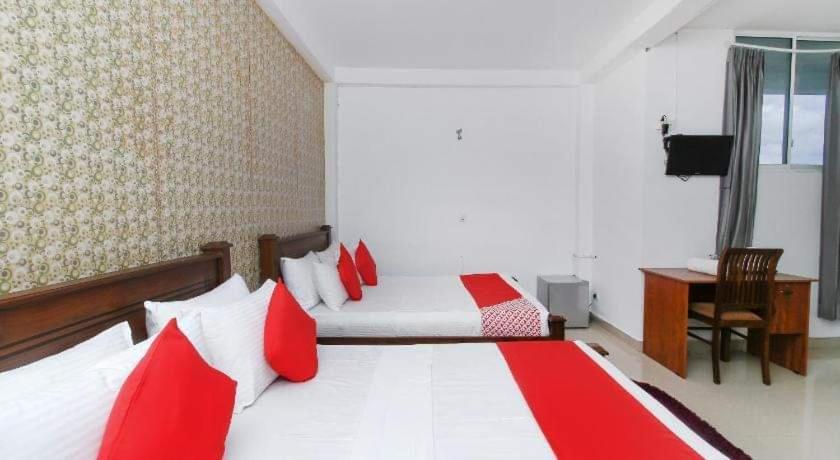 Kings Gate Airport Transit Hotel Katunayaka Dış mekan fotoğraf