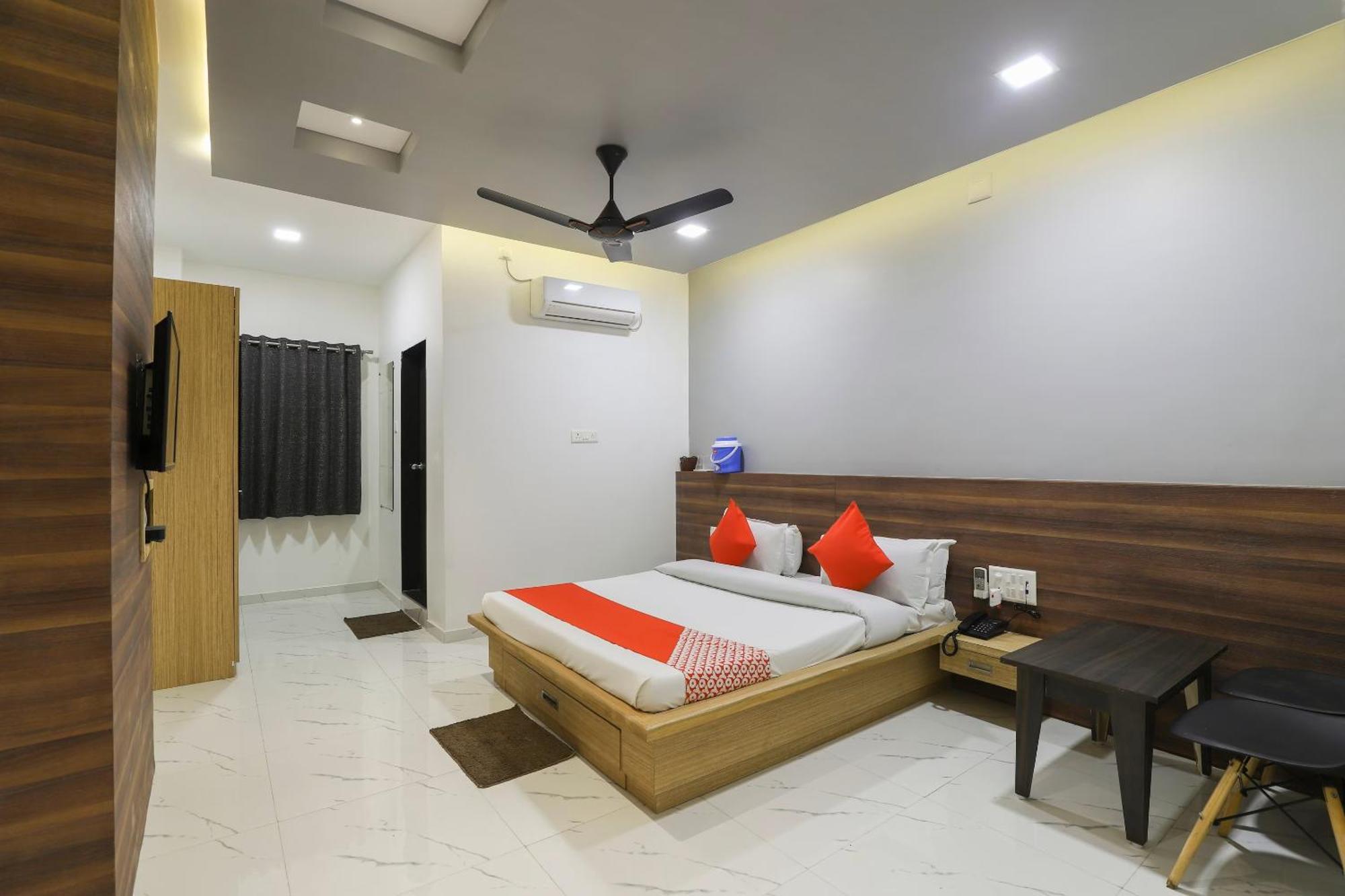 Kings Gate Airport Transit Hotel Katunayaka Dış mekan fotoğraf